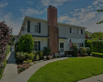 10526 Moorpark St., Toluca Lake 91602