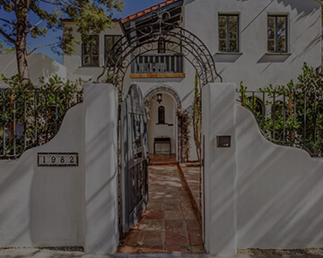 1982 N Normandie Ave, Los Angeles, CA 90027